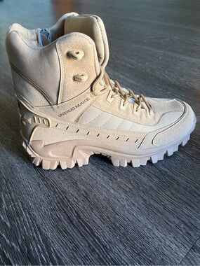 UNZHUO MAIKE Tactical Combat Boot - Beige